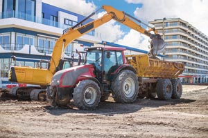 Spannungswandler überbrücken die Bordspannungsunterschiede zwischen Traktor und LKW-Anhänger